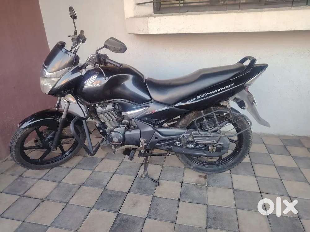 HONDA UNICORN CB 150 Motorcycles 1823536844