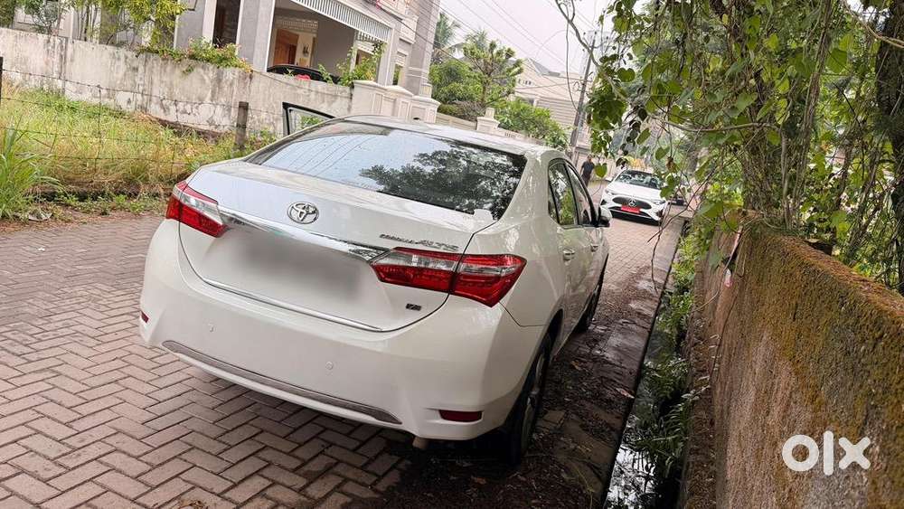Toyota Corolla Petrol 2016