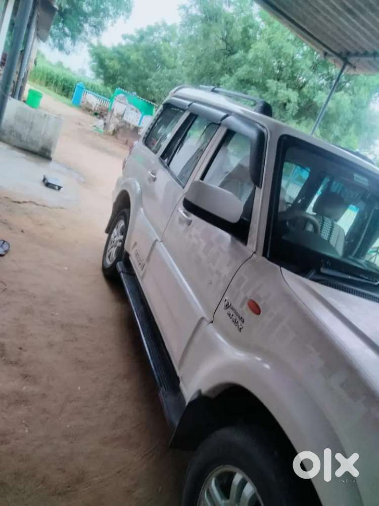 Mahindra Scorpio 2013july Diesel 125000 Km Driven A1 Candition