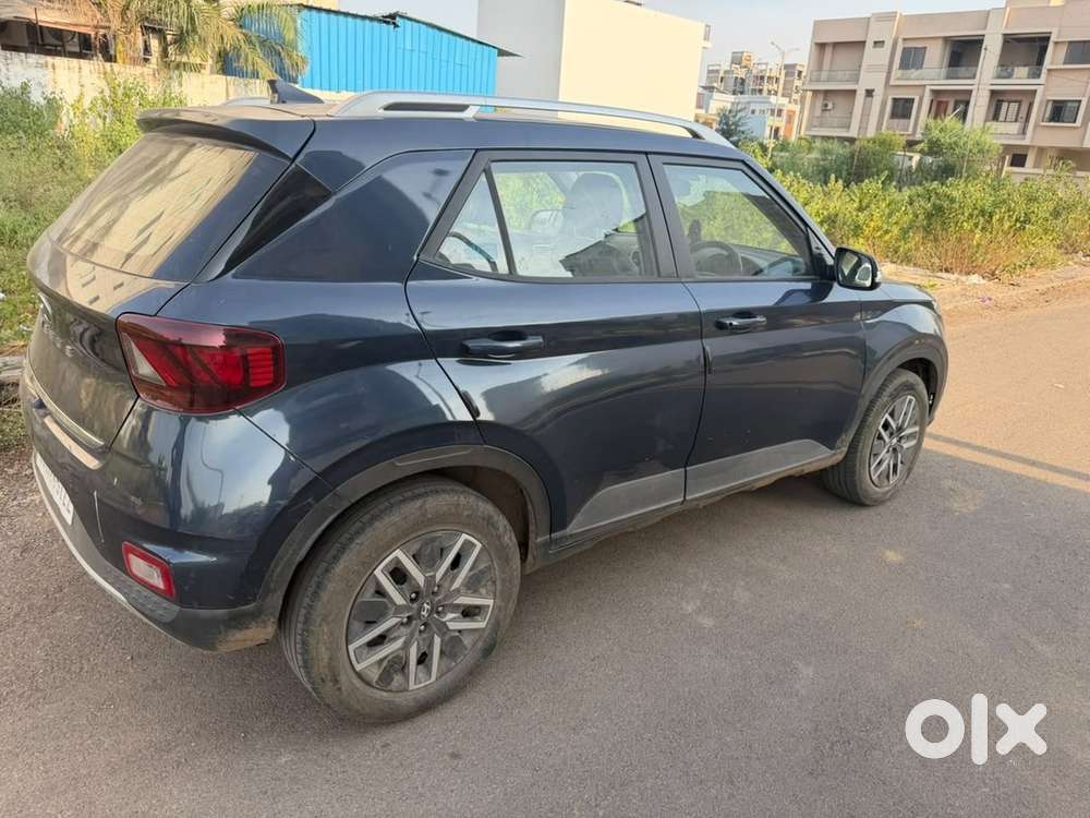 Hyundai Venue Diesel 2021