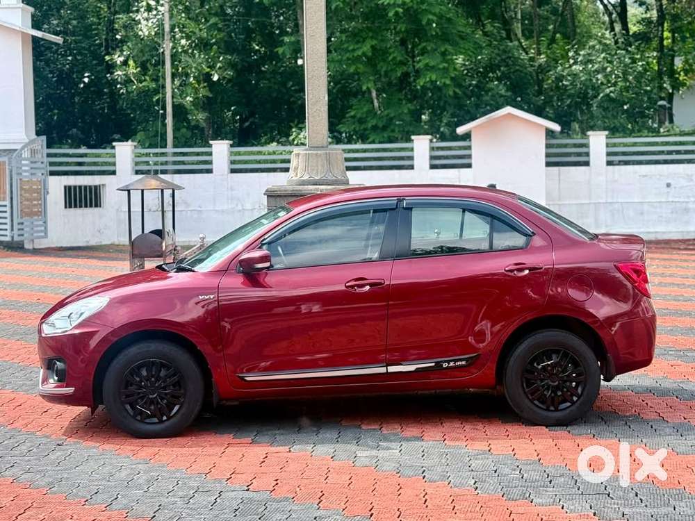Maruti Suzuki Dzire 1.2 Vxi Amt, 2017, Petrol