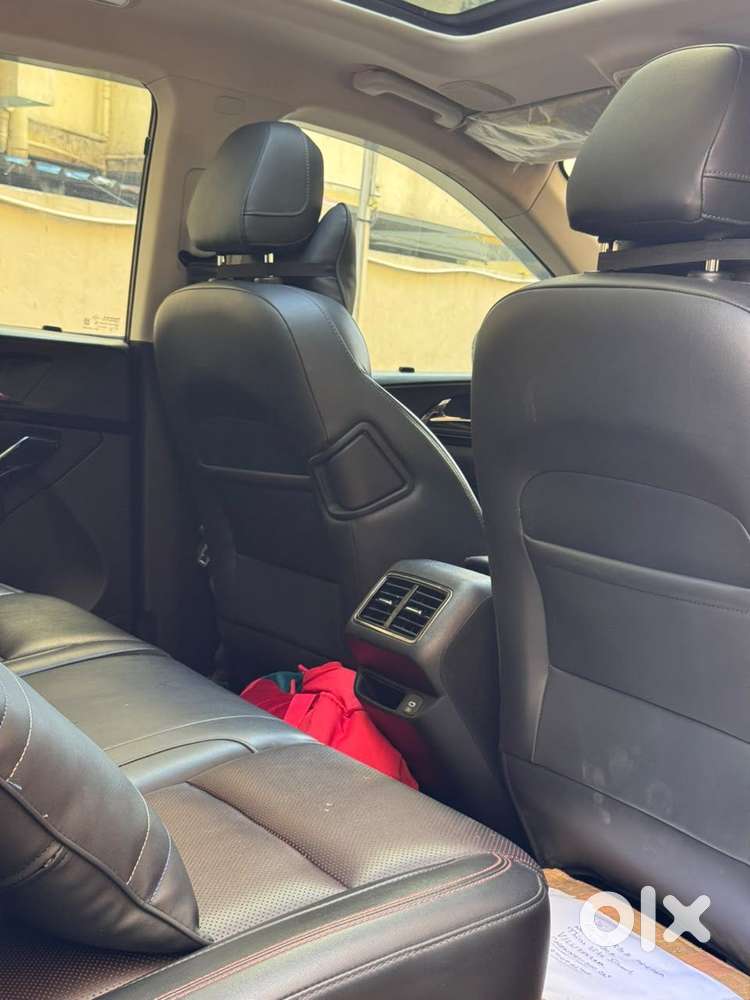 Mahindra Xuv700, 2024, Diesel