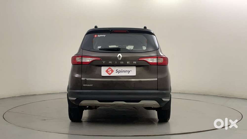 Renault Triber Rxz, 2022, Petrol