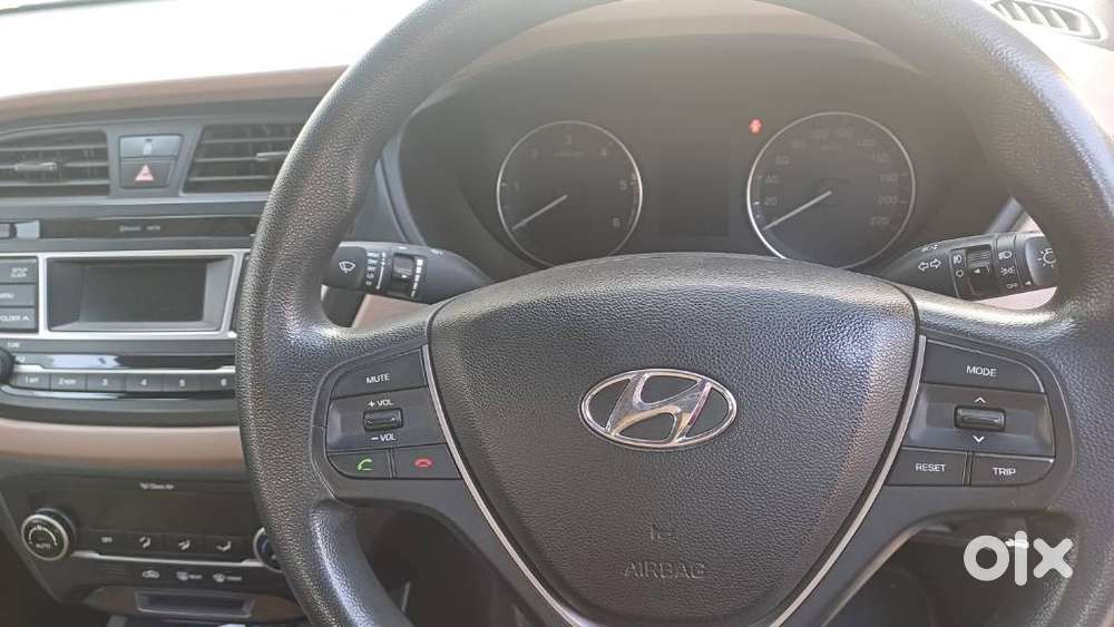 Hyundai I20 Sportz 1.4 Crdi 6 Speed Bs-iv, 2016, Diesel