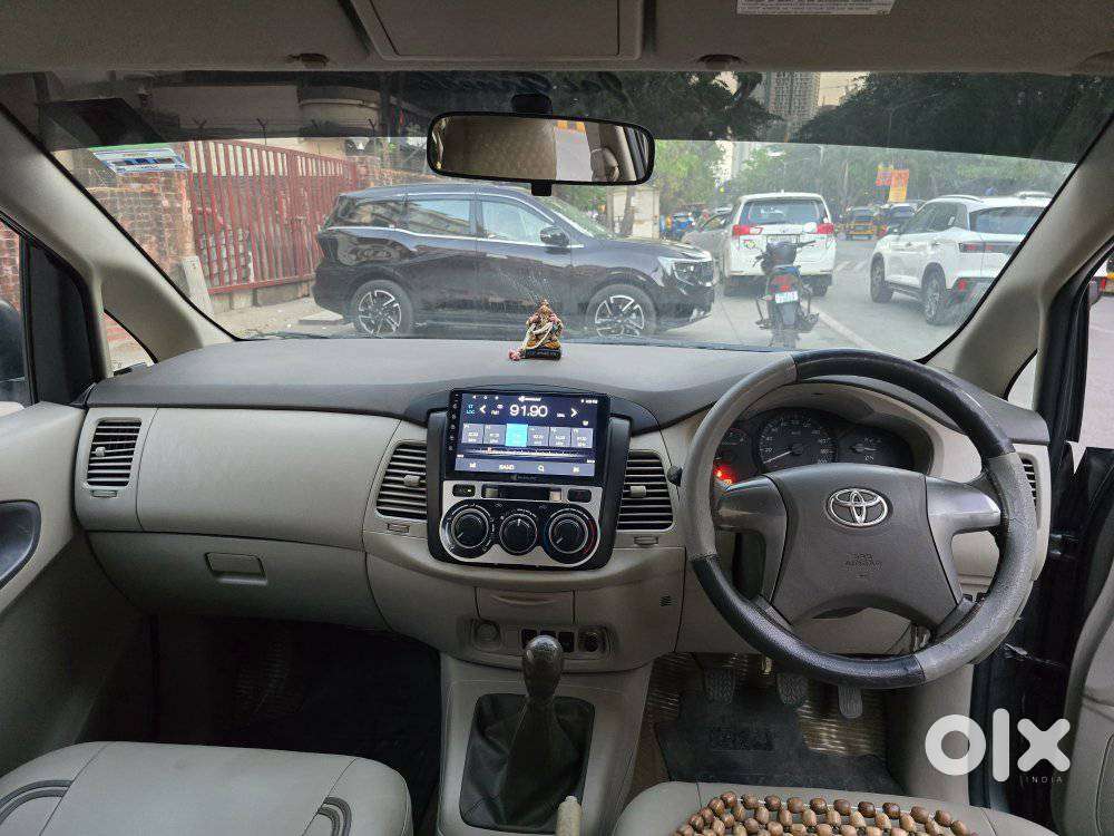 Toyota Innova 2.5 G (diesel) 7 Seater Bs Iv, 2013, Diesel