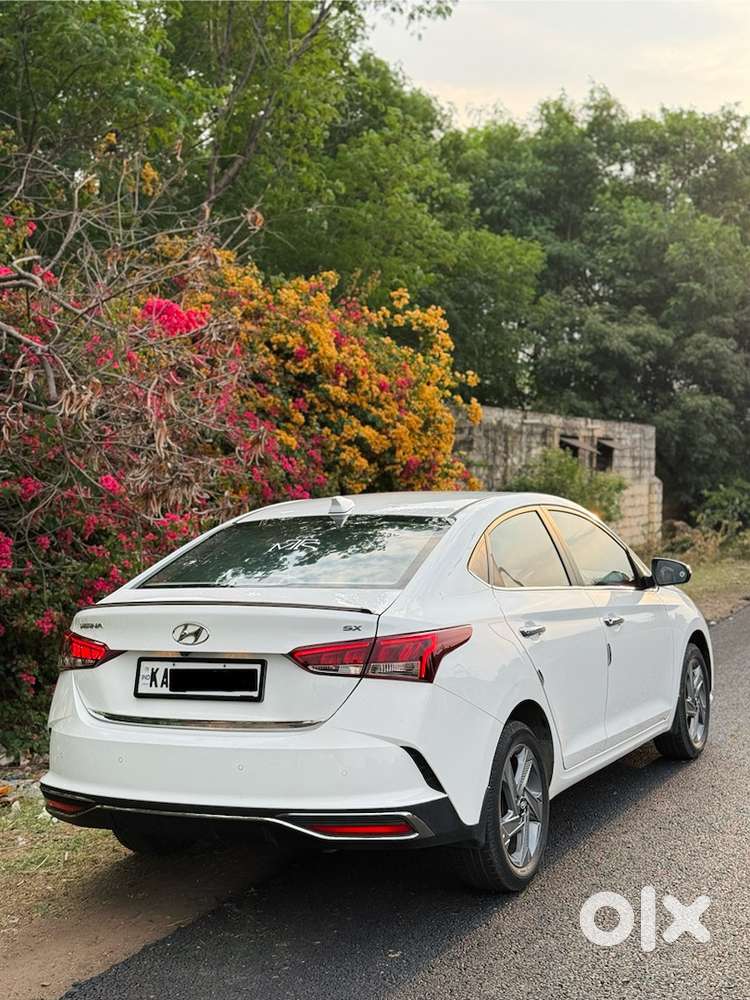 2022 Hyundai Verna Petrol Manual