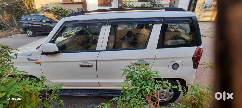 Mahindra Tuv 300 T6, 2016, Diesel