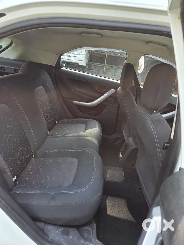 Tata Nexon, Xm, 2023.