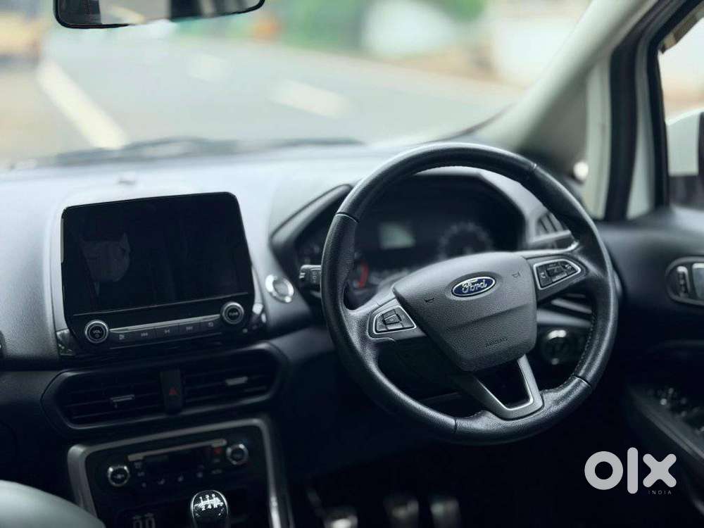 Ford Escort, 2017, Petrol