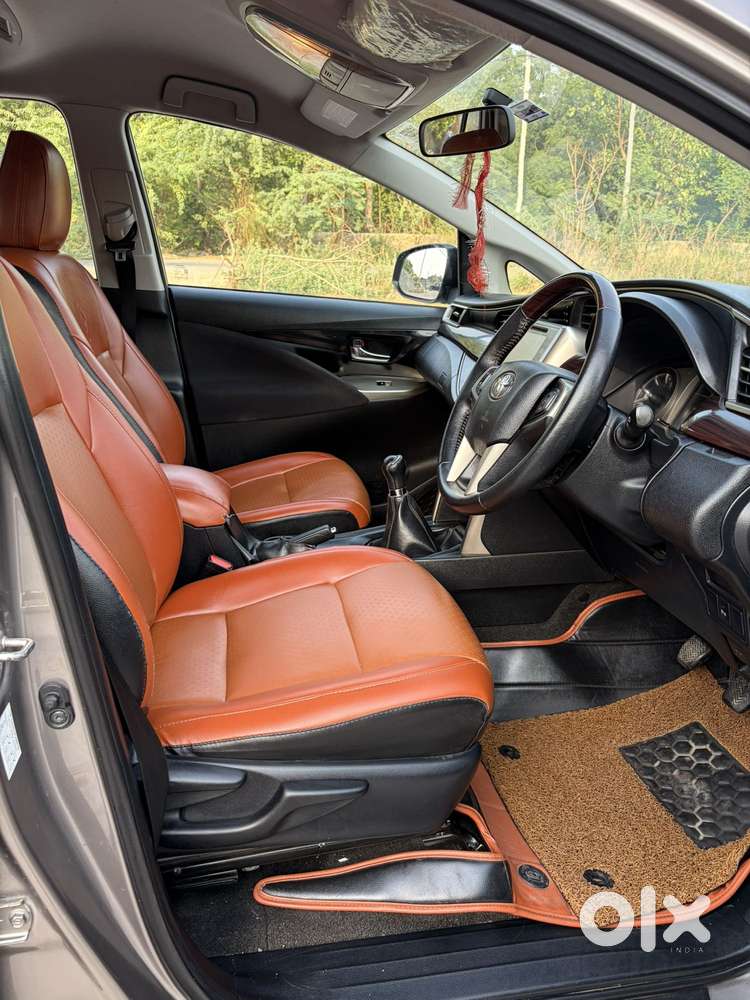 Toyota Innova Crysta 2.4 Vx Mt 8s, 2017, Diesel
