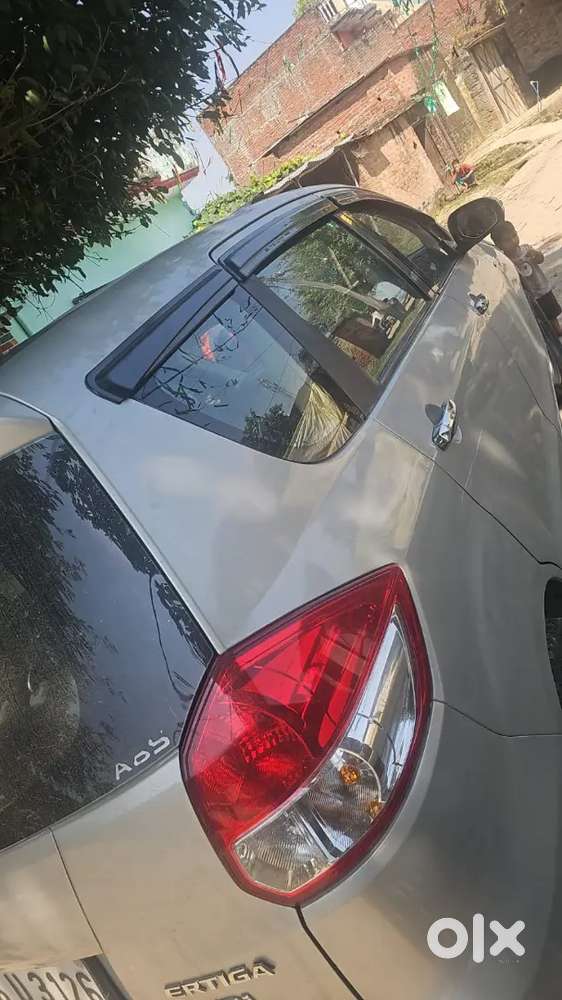 Maruti Suzuki Ertiga Vdi 2015