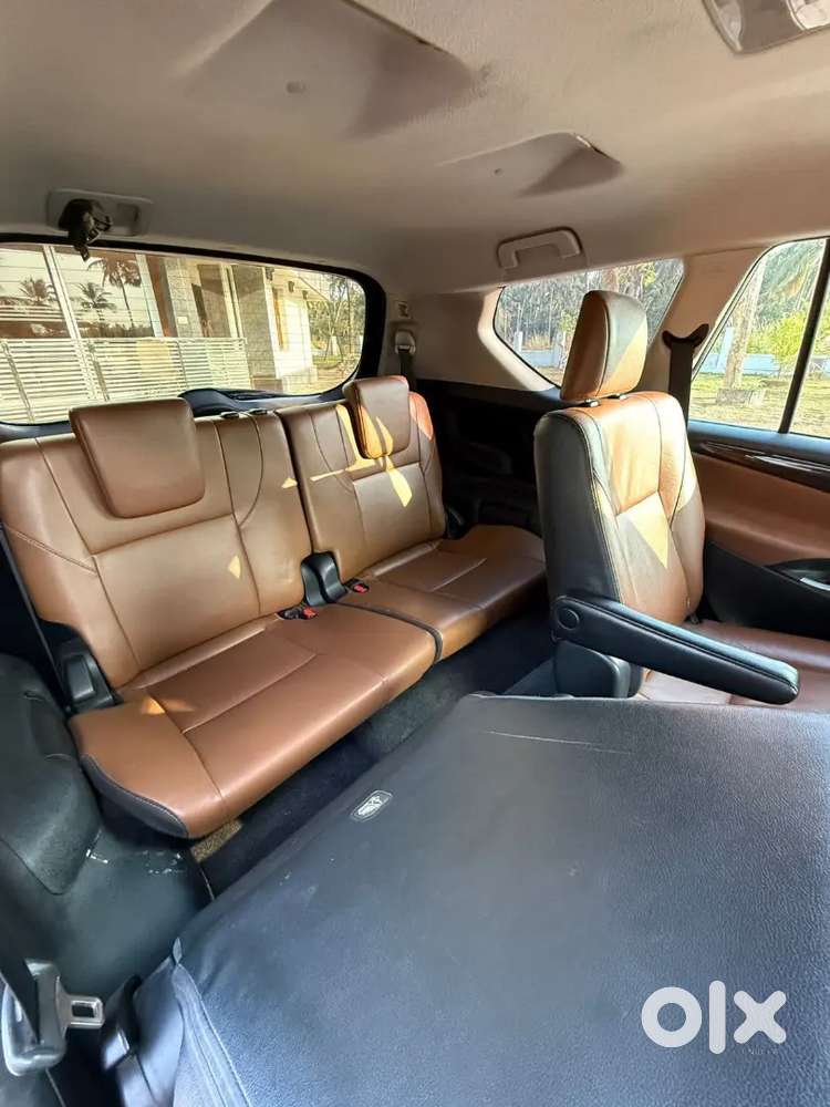 Toyota Innova Crysta 2016 Well Maintained