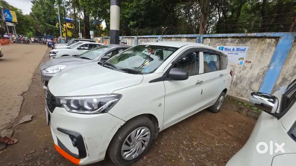 Maruti Suzuki Ertiga 2023, 1st Owner, Smart Hybrid