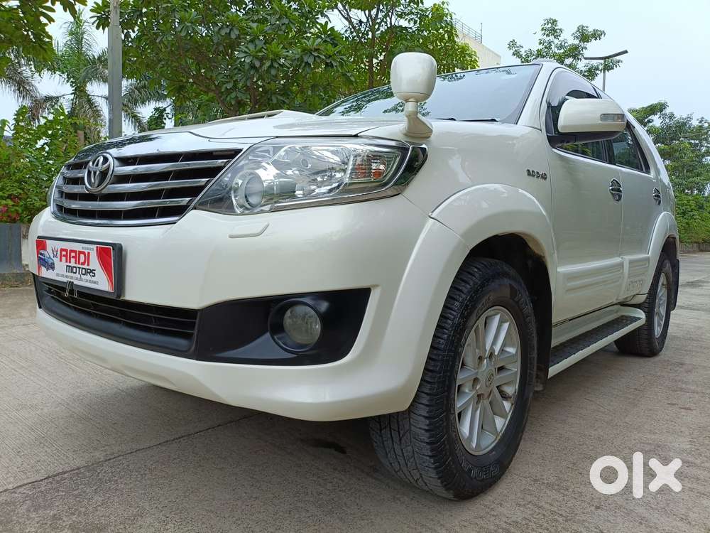 Toyota Fortuner 3.0 4x2 Automatic, 2013, Diesel
