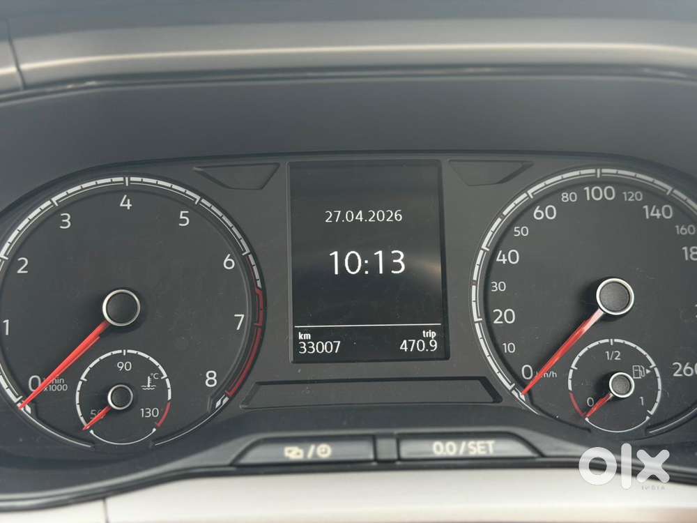 Volkswagen Taigun 1.0 Tsi Highline At, 2022, Petrol