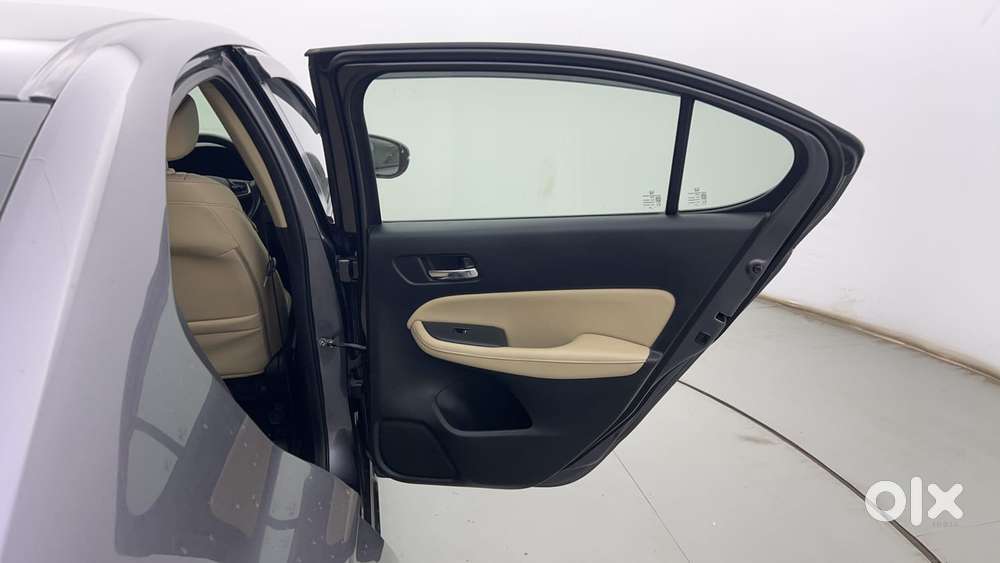 Honda City I-vtec Cvt Zx, 2021, Petrol