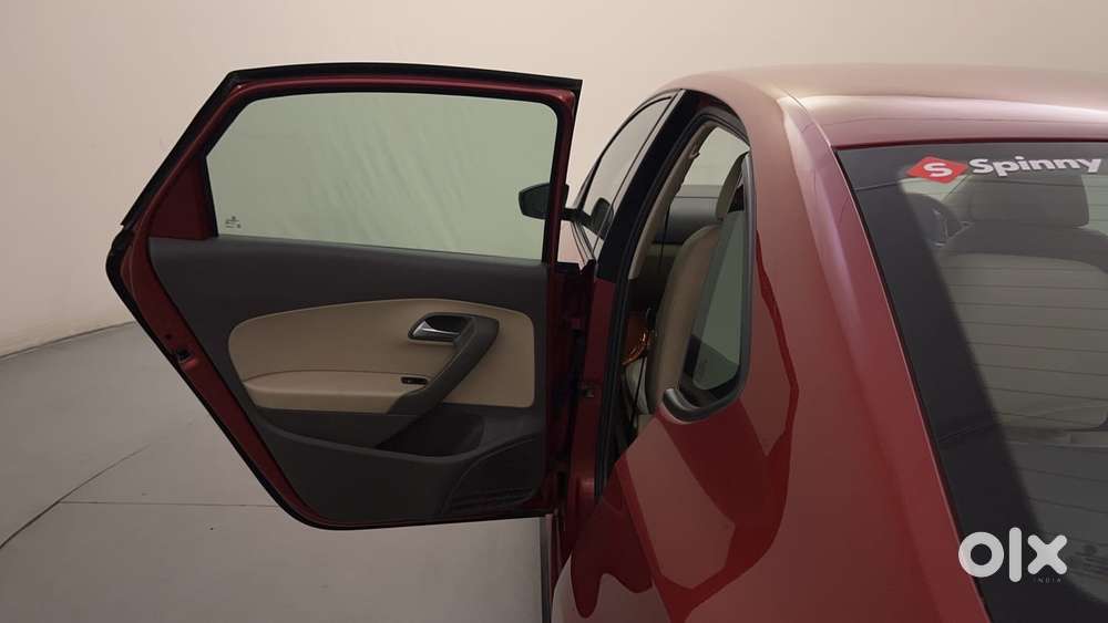 Volkswagen Vento 2010-2013 Petrol Highline At, 2020, Petrol