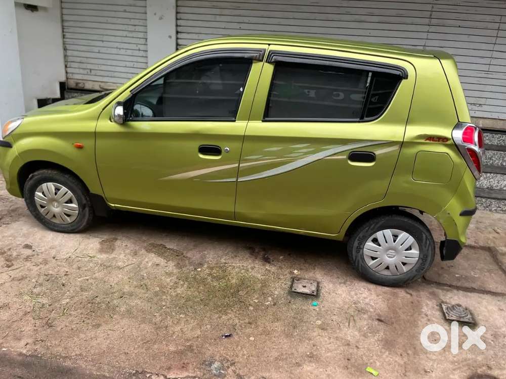 घर में दो गाड़ियां एक्स्ट्रा है इसलिए बेच रहा हूं 2031 तक वैलिडिटी