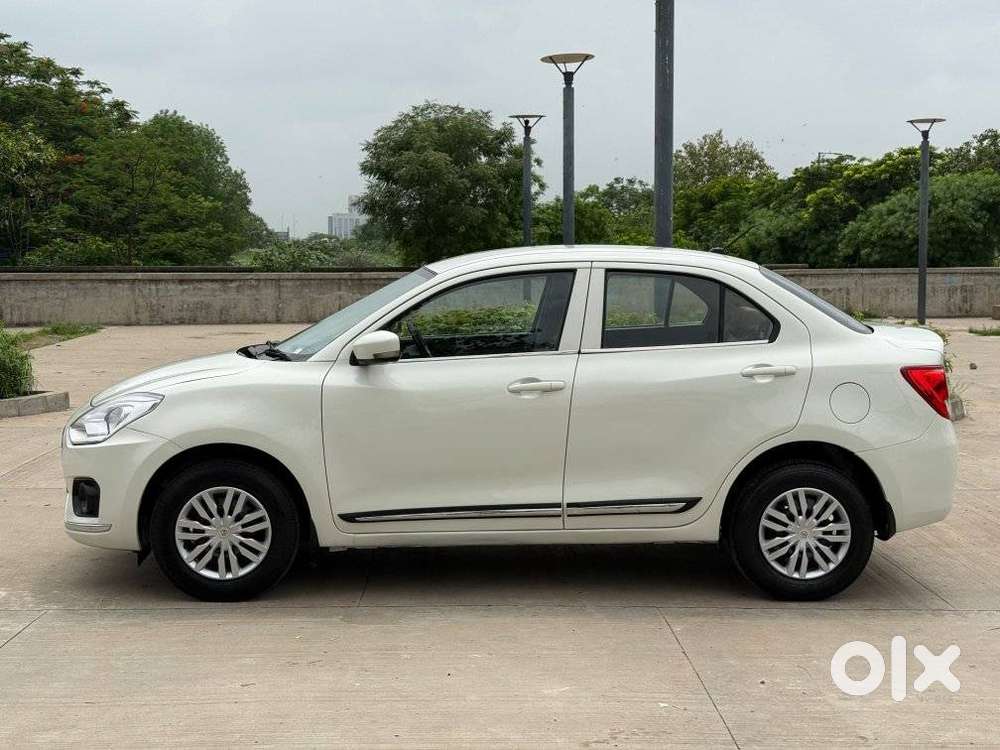 Maruti Suzuki Swift Dzire Vxi(o) Mt, 2018, Cng & Hybrids