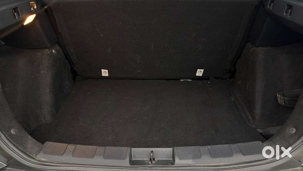 Tata Nexon 1.2 Revotron Xm (s), 2023, Petrol