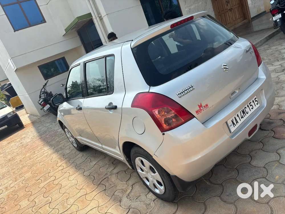 Maruti Suzuki Swift 2010 Petrol Well Maintained
