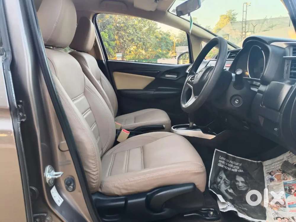 Honda Jazz 2015 Petrol 77000 Km Driven