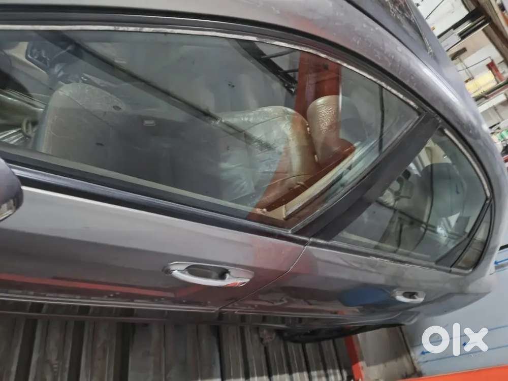 Chevrolet Optra With Sunroof