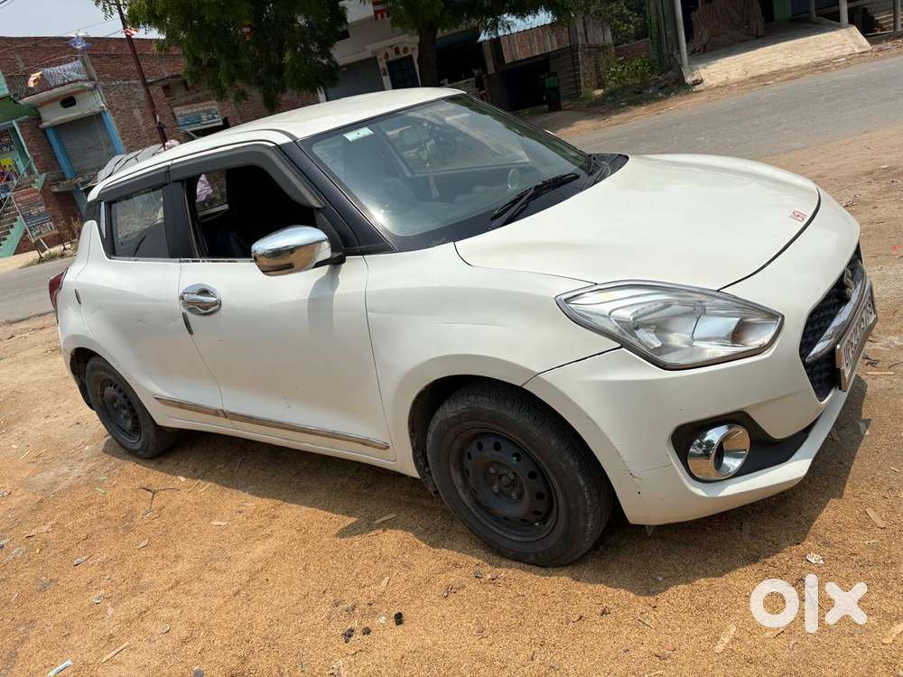 Maruti Suzuki Swift Vxi + Manual, 2021, Petrol