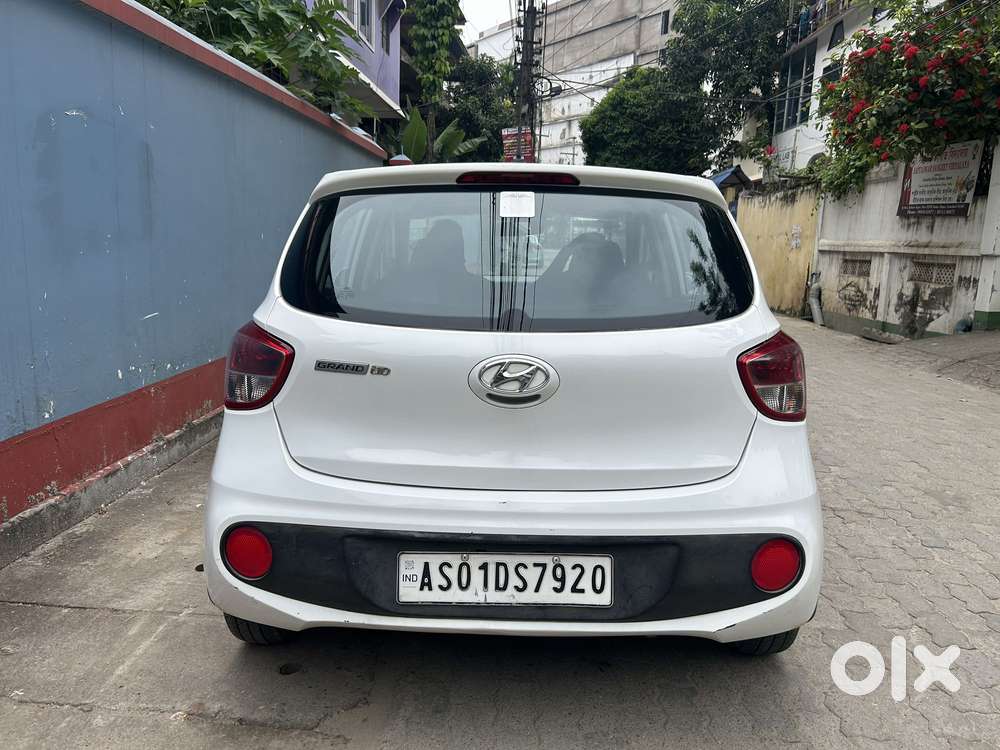 Hyundai Grand I10 2016-2017 Magna, 2018, Petrol