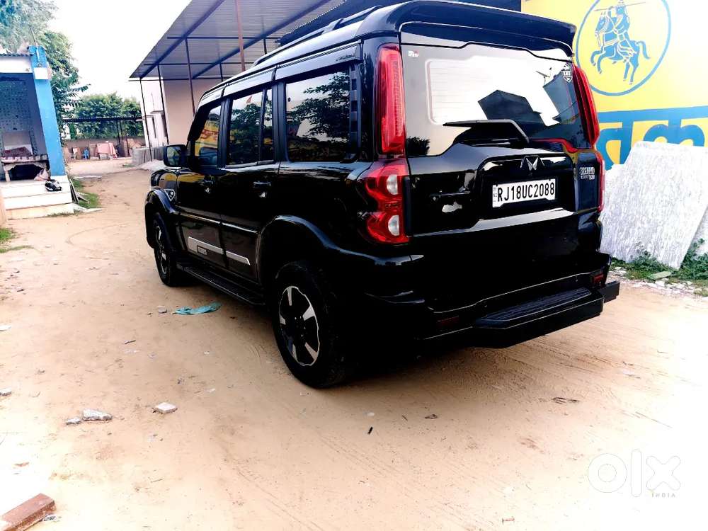 Mahindra Scorpio Classic 2023