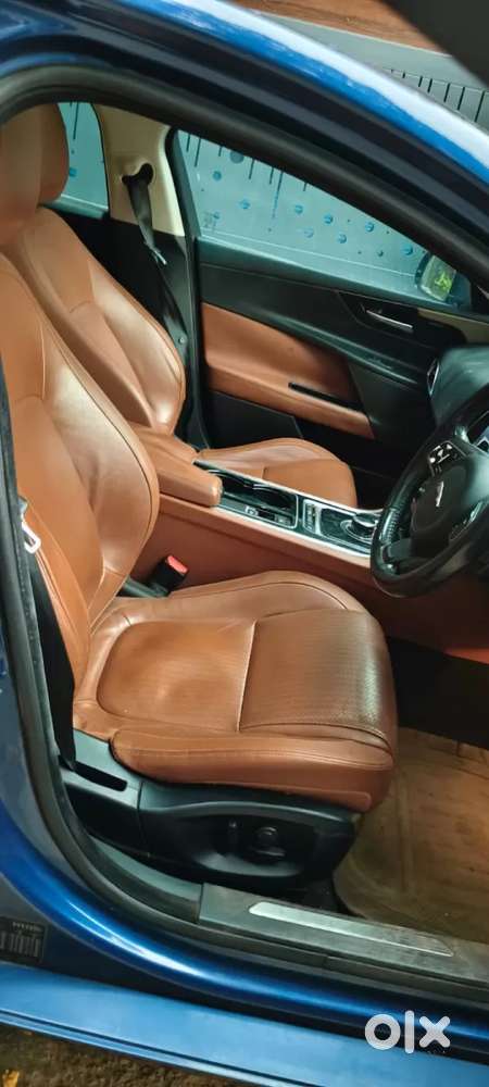Jaguar Xe Prestige, 2016, Petrol