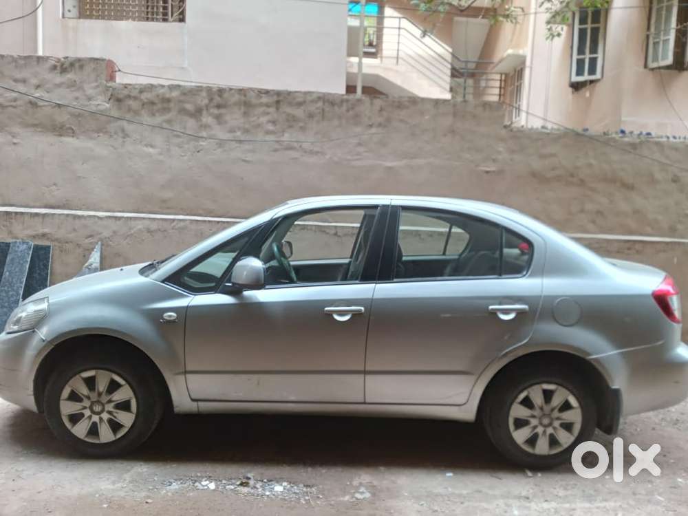 Maruti Suzuki Sx4 Vxi Bsiv, 2010, Petrol