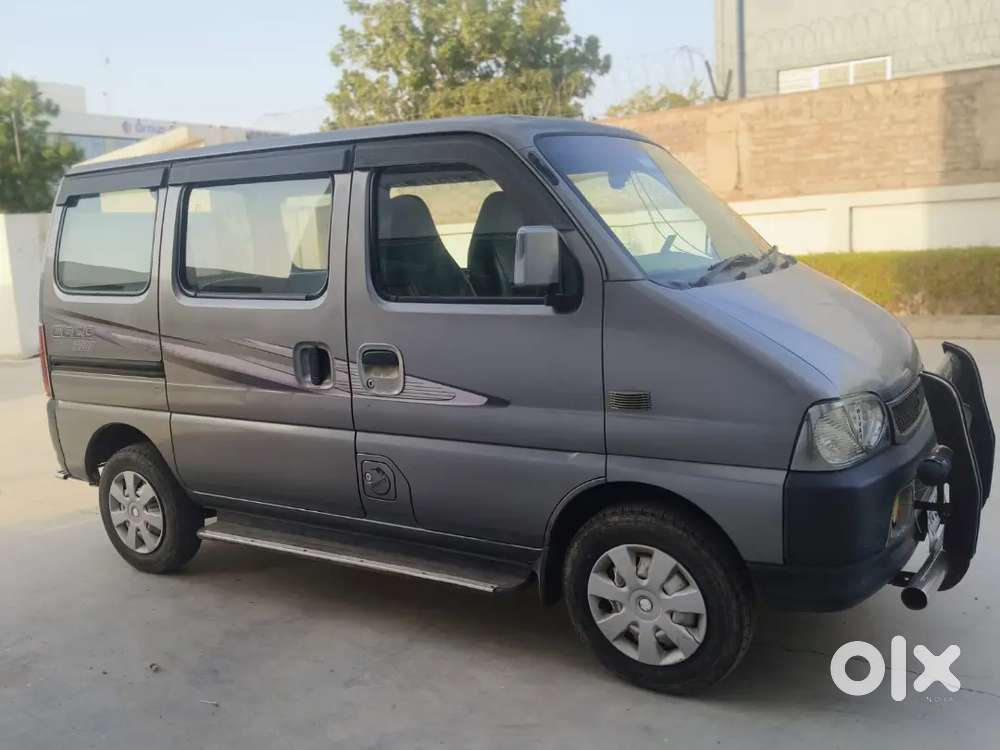 Maruti Suzuki Eeco 2016