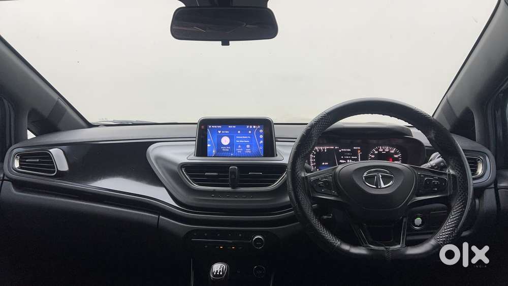 Tata Altroz 1.2 Xz Plus Dark Edition, 2021, Petrol