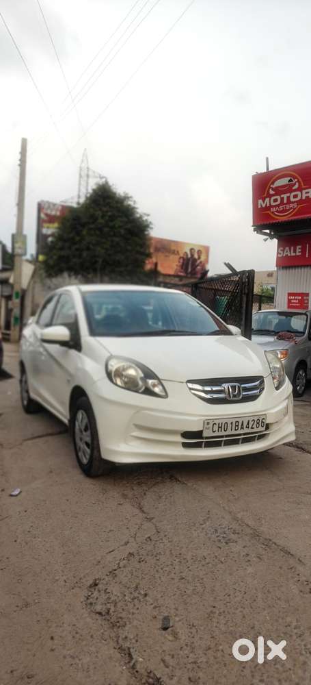 Honda Amaze, 2015, Petrol