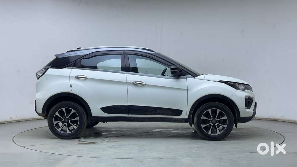 Tata Nexon 1.2 Revotron Xza Plus (o), 2020, Petrol
