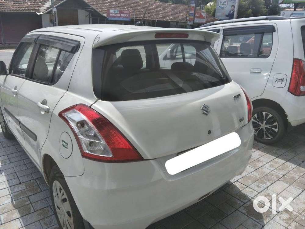 Maruti Suzuki Swift Vxi, 2014, Petrol