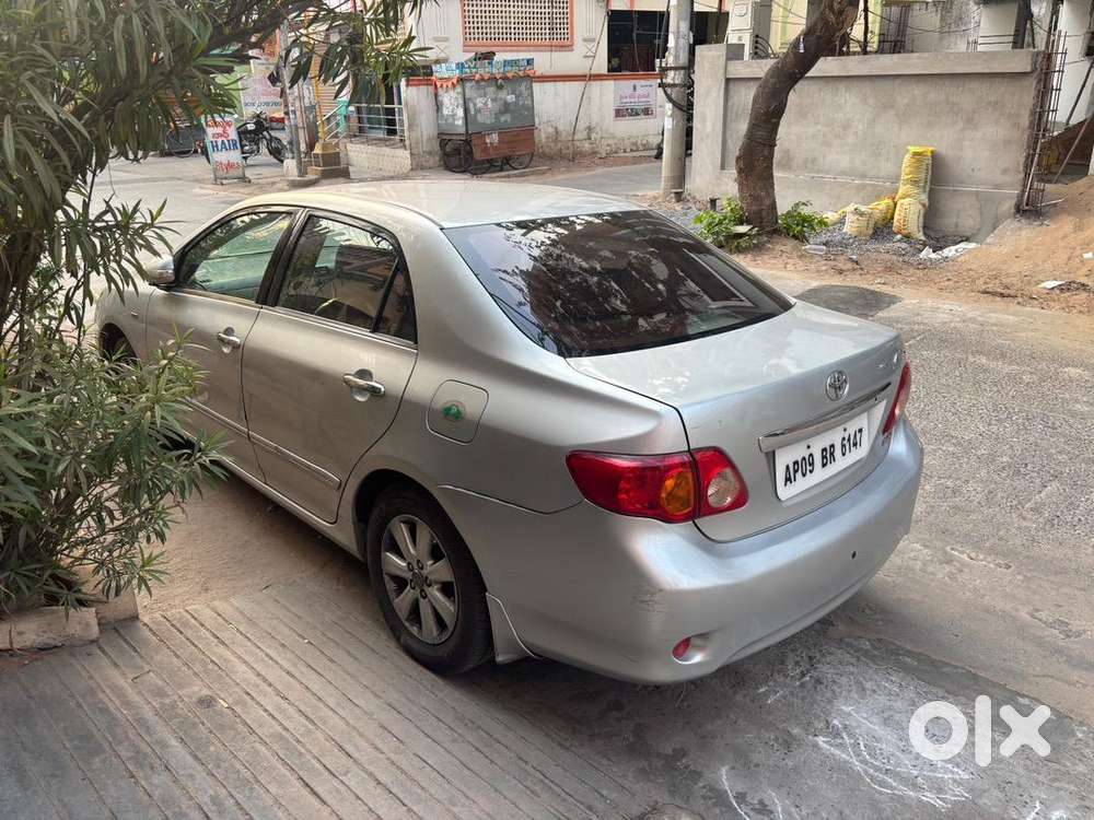 Toyota Hybrid 2008 Car