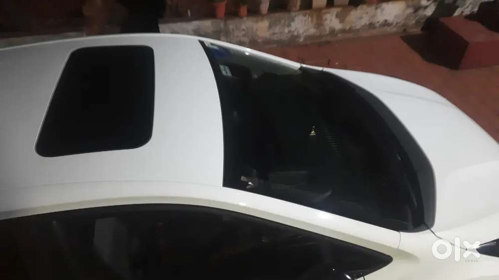 Tata Altroz 2023 Petrol 15000 Km Driven