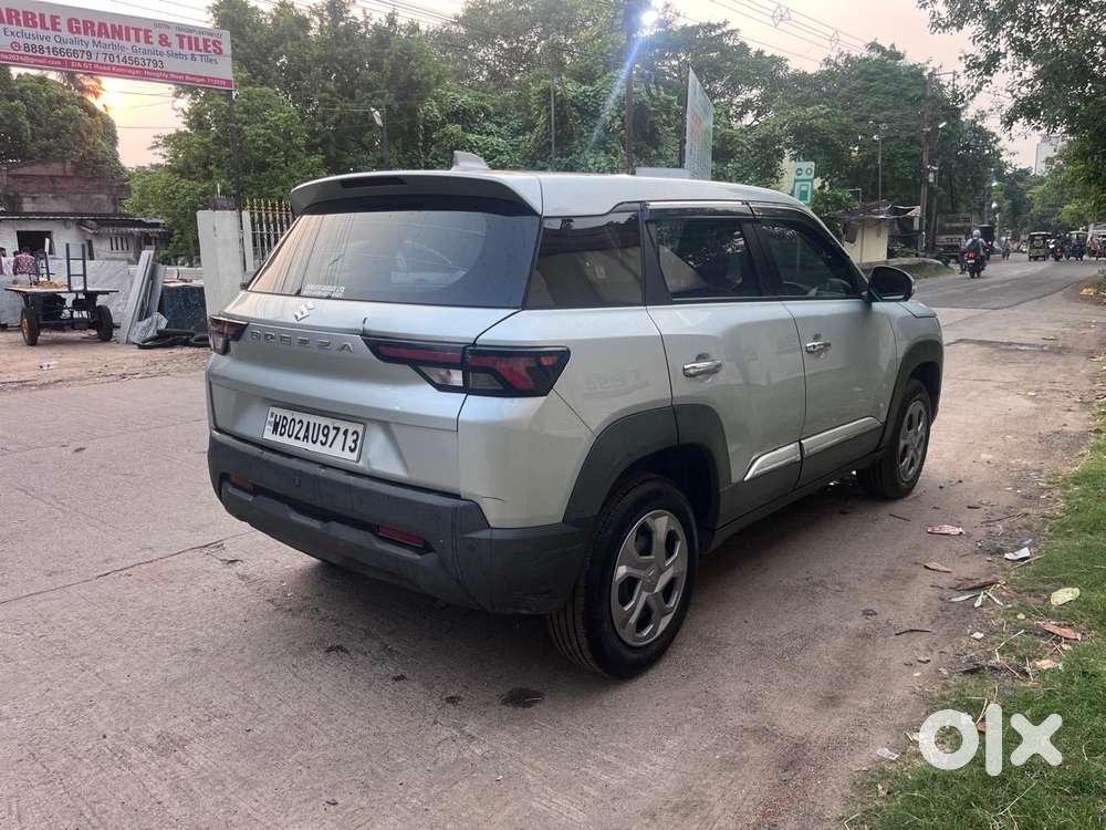 Maruti Suzuki Brezza 1.5 Lxi Smart Hybrid, 2024, Petrol
