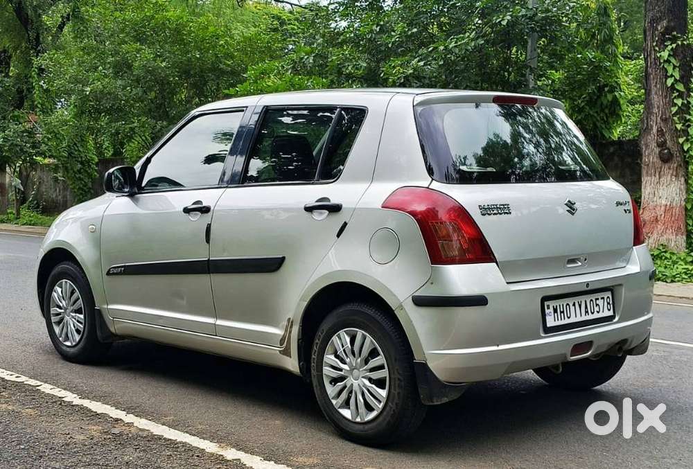 Maruti Suzuki Swift Vxi + Manual, 2006, Petrol