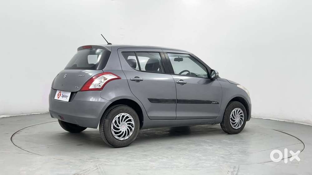 Maruti Suzuki Swift Vvt Vxi, 2016, Petrol