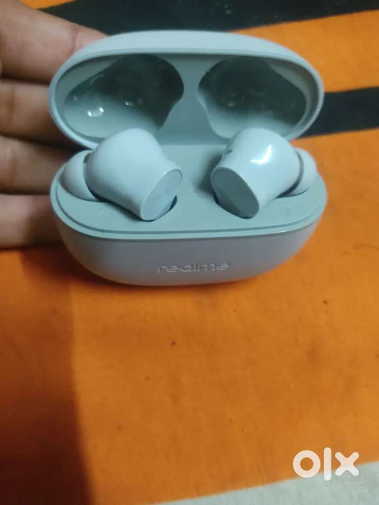 Realmi buds new original company ka hai