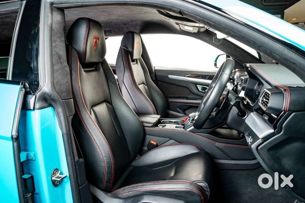 Lamborghini Urus V8, 2021, Petrol
