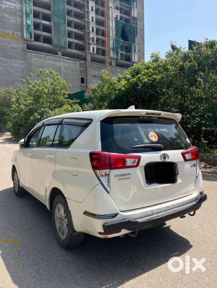 Toyota Innova Crysta 2.4 G Mt, 2017, Diesel