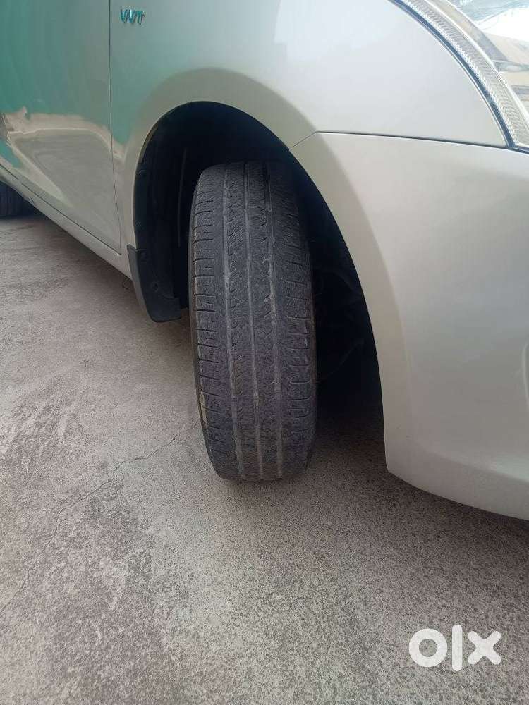 Maruti Suzuki Swift Zxi, 2013, Petrol