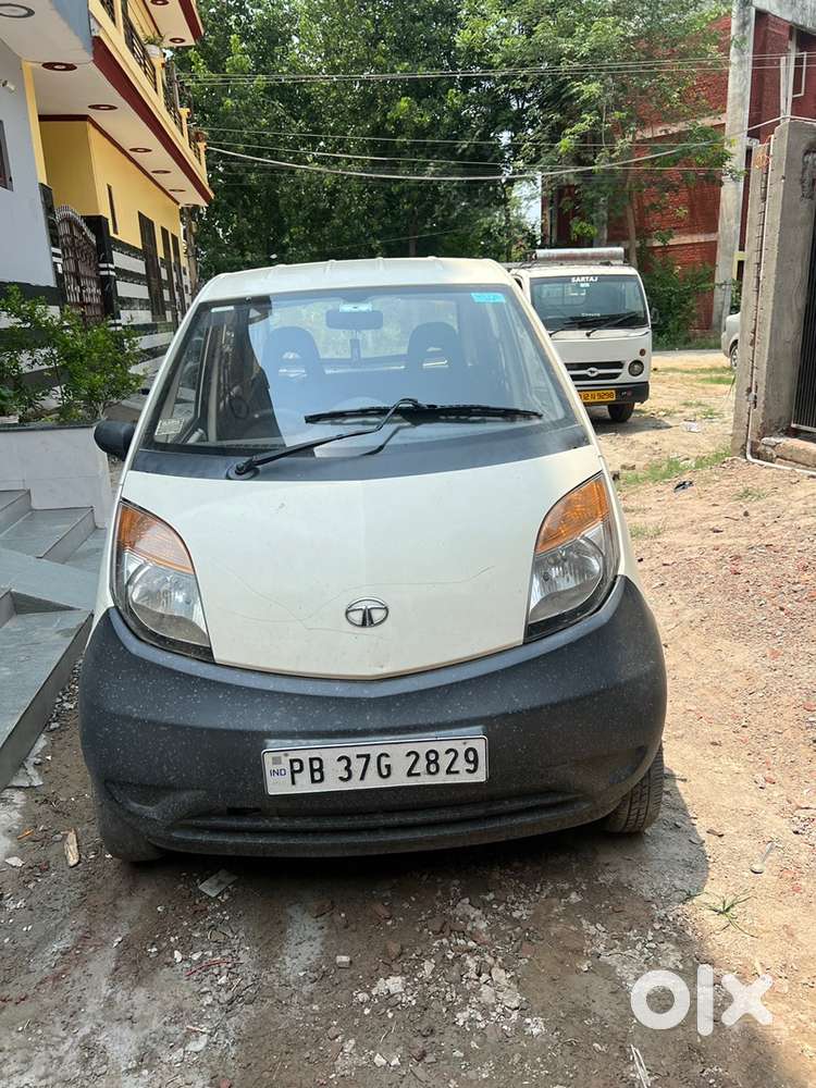 Tata Nano Petrol 2011
