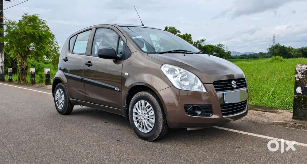 Maruti Suzuki Ritz Lxi, 2012, Petrol