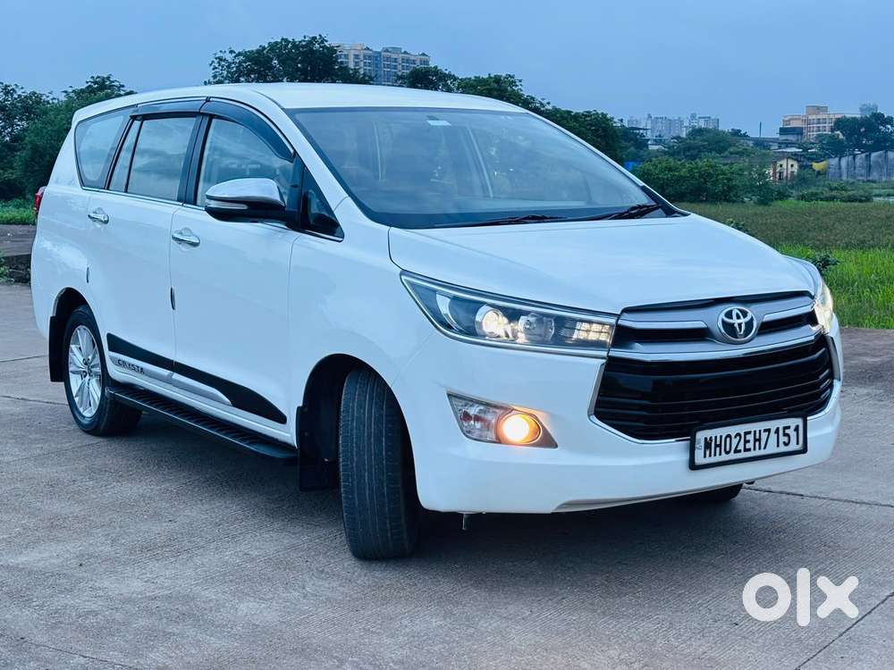 Toyota Innova Crysta 2.8z Automatic, 2016, Diesel