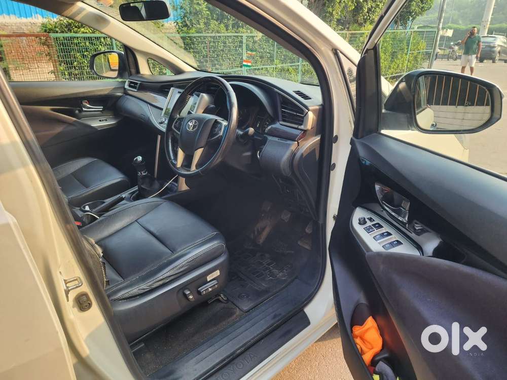 Toyota Innova Crysta 2017 december